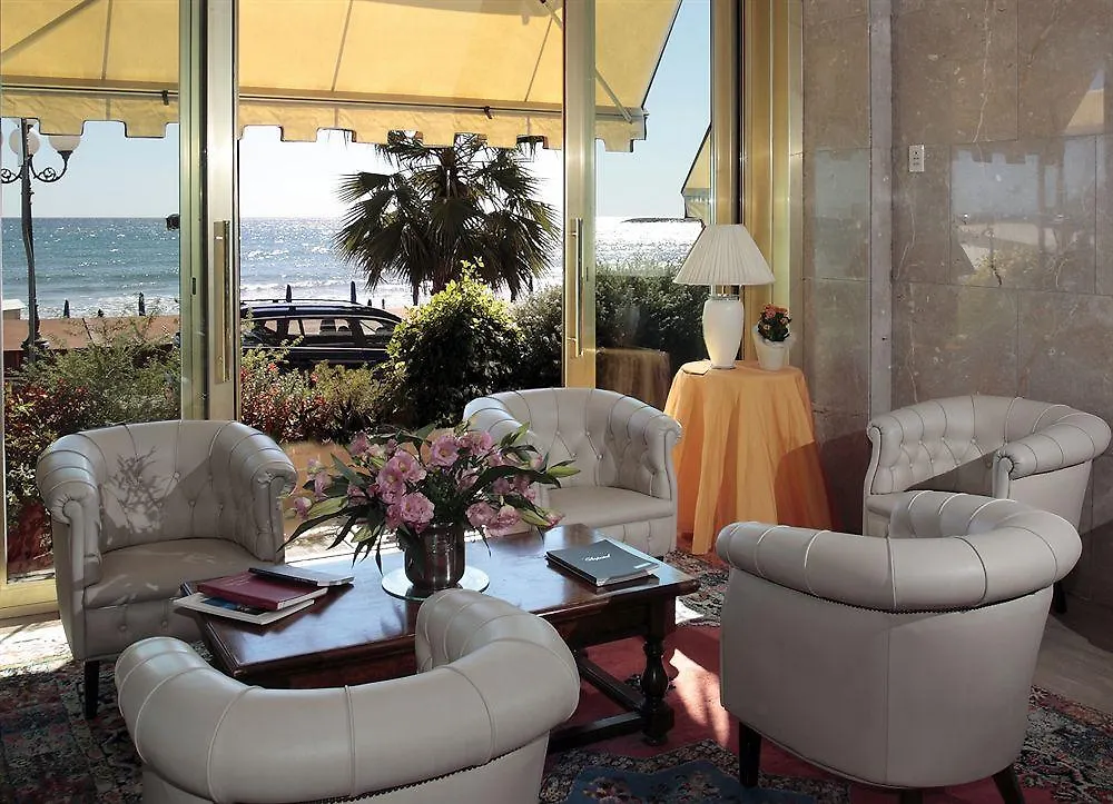B&B Hotel Diano Marina Palace