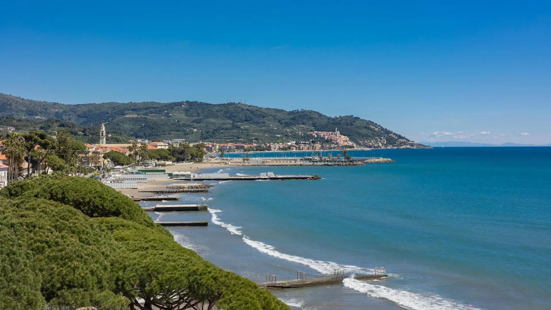 B&B Hotel Diano Marina Palace Italy