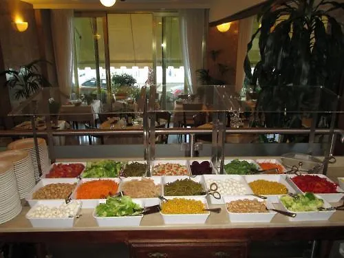 B&B Hotel Diano Marina Palace 4*,