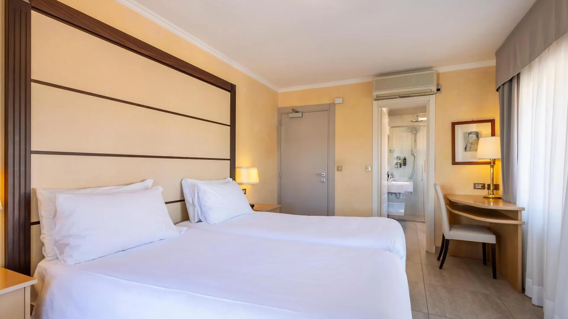 B&B Hotel Diano Marina Palace